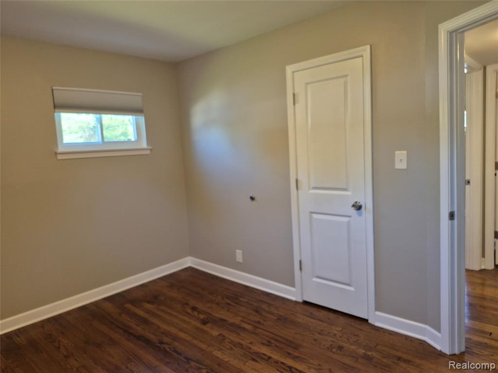 5364 Drayton Road, Clarkston, MI — Photo 11