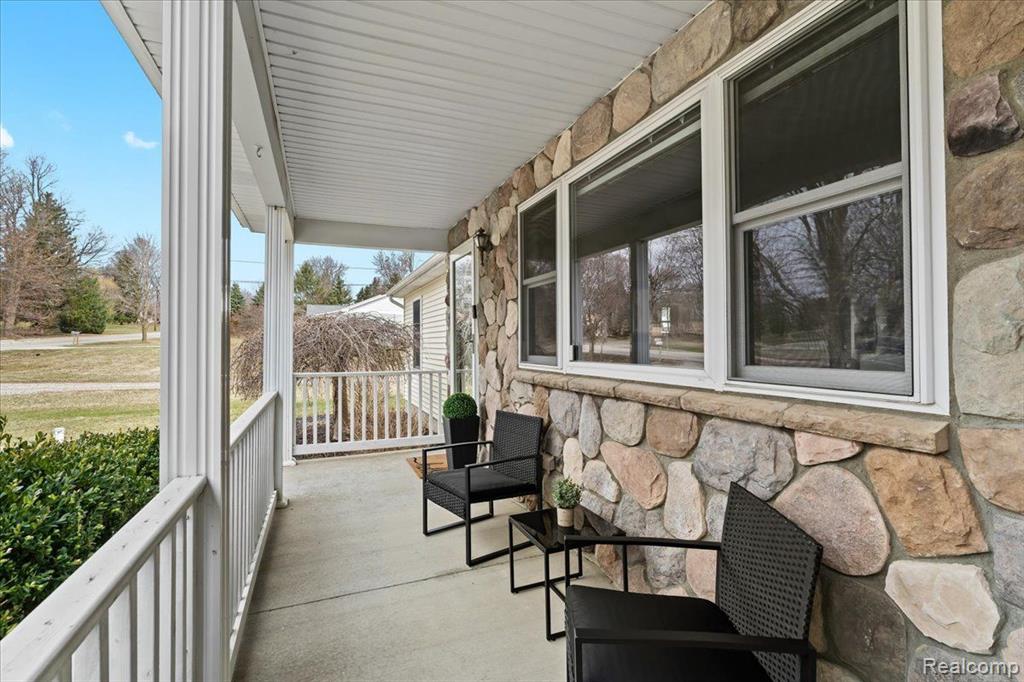 616 N FAIRGROUNDS Road, Imlay City, MI 48444 — Photo 5