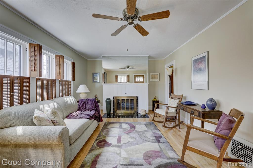 923 W 11 Mile Road, Royal Oak, MI 48067 — Photo 7