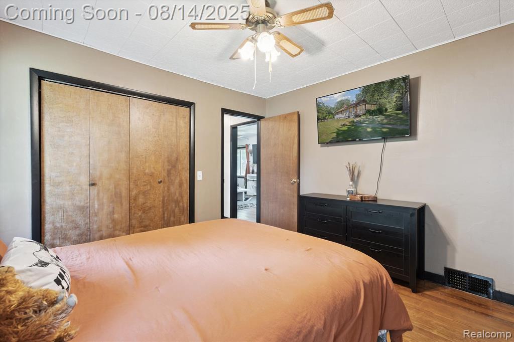 703 Cary Street, Corunna, MI 48817 — Photo 14