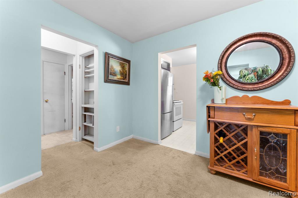 9144 Walnut Drive, Whitmore Lake, MI 48189 — Photo 12