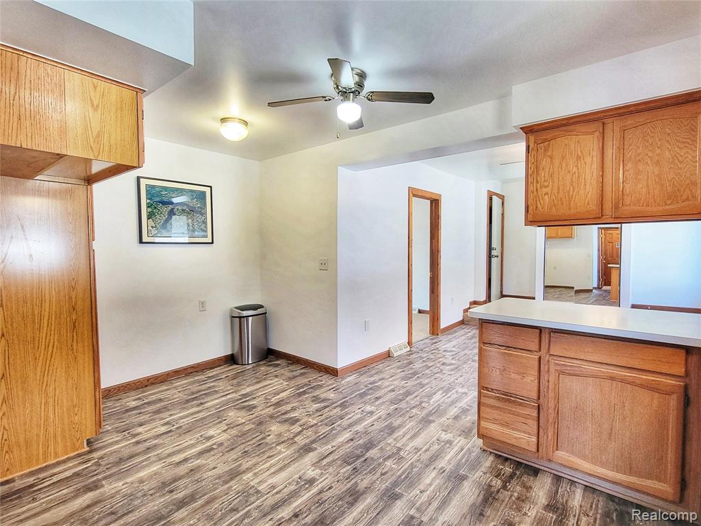 712 Wolverine Drive, Wolverine Lake, MI 48390 — Photo 31