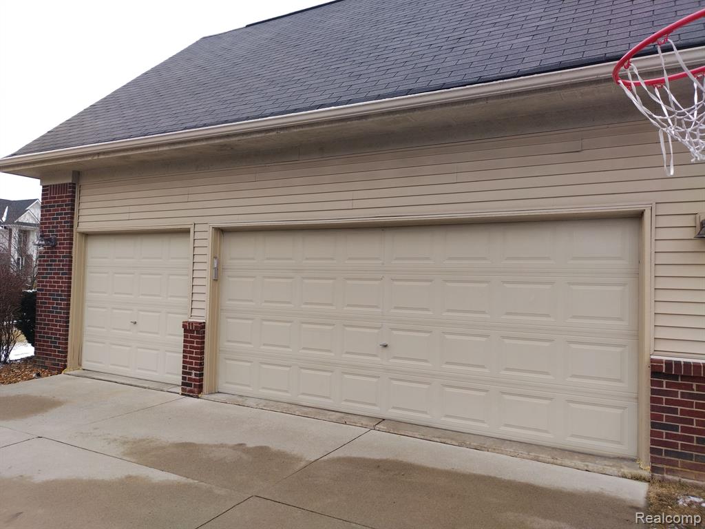 8993 HAYMARKET Street, White Lake, MI — Photo 38