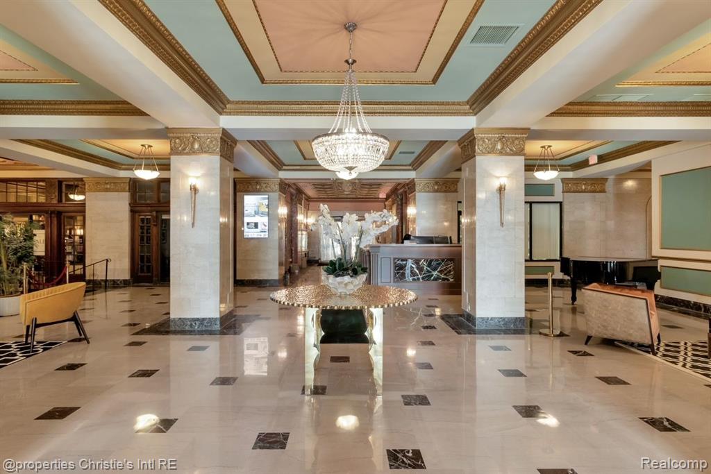 15 E KIRBY Street, 710, Detroit, MI 48202 — Photo 34