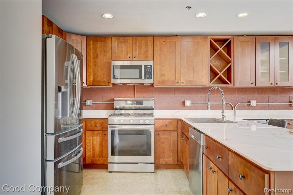 98 N Gratiot Avenue, Mount Clemens, MI 48043 — Photo 9