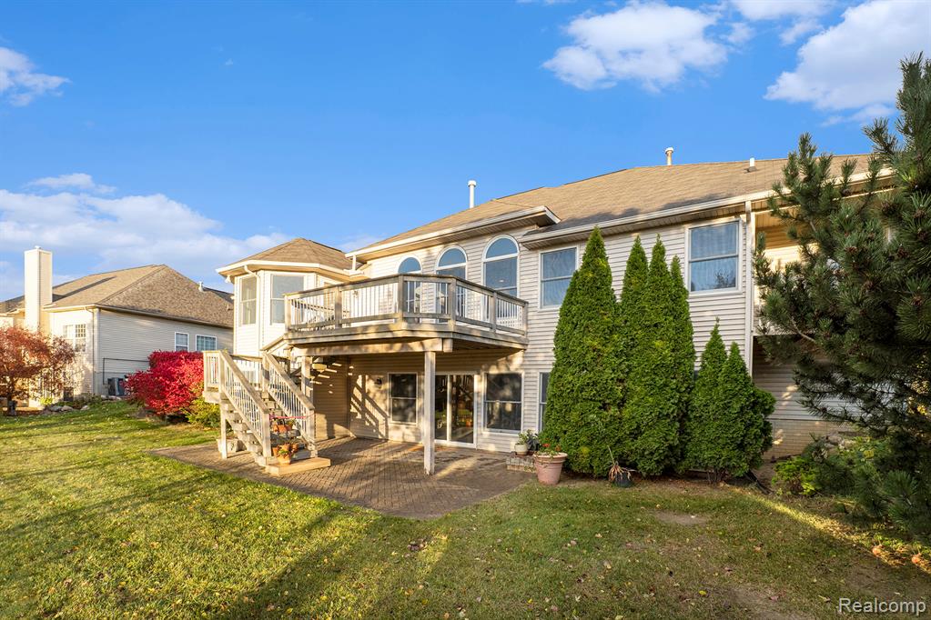 4382 Oak Tree Court, Fenton, MI 48430 — Photo 47