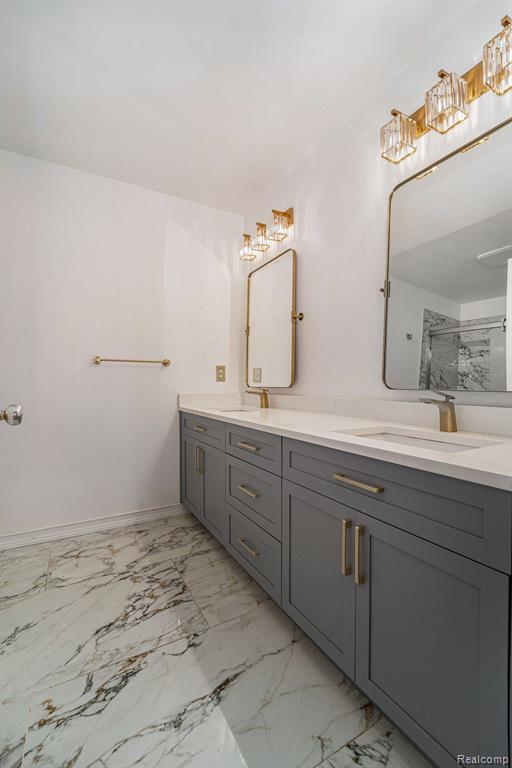 7549 ACORN HILL Court, West Bloomfield, MI 48323 — Photo 24