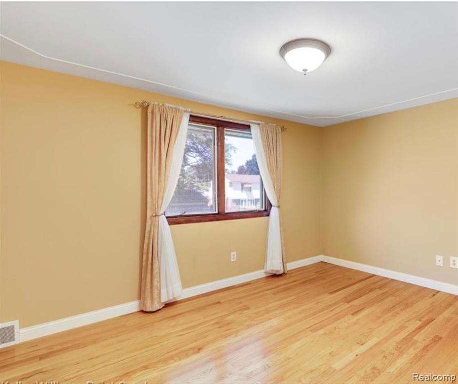 31346 Shaw Drive, Warren, MI 48093 — Photo 10
