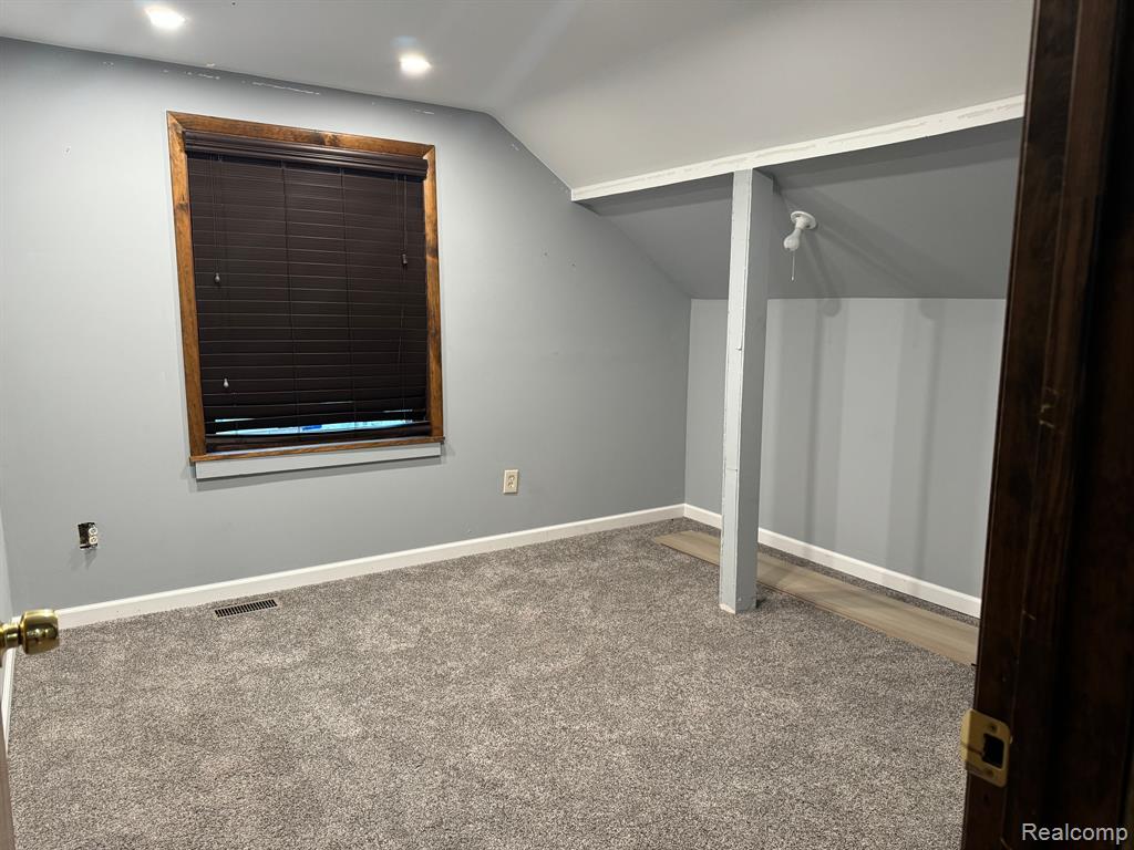 617 N LINCOLN Street, Durand, MI 48429 — Photo 27