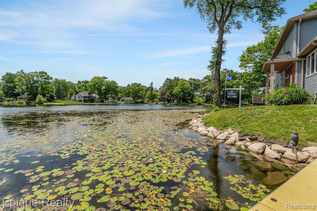 800 Kimberly, Lake Orion, MI 48362 — Photo 28