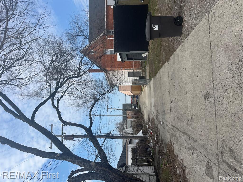 20477 VAN DYKE Street, Detroit, MI 48234 — Photo 20