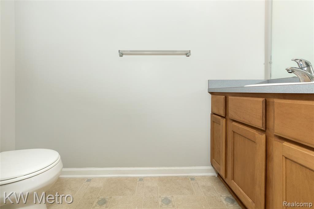 788 EAGLE Drive, Fenton, MI 48430 — Photo 15