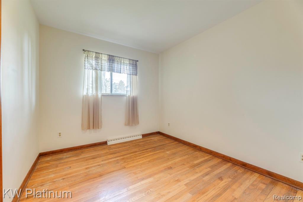 206 E Park Street, Capac, MI 48014 — Photo 18
