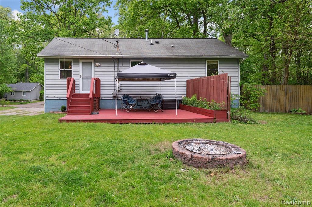 6544 Woodland Road, Whitmore Lake, MI 48189 — Photo 45