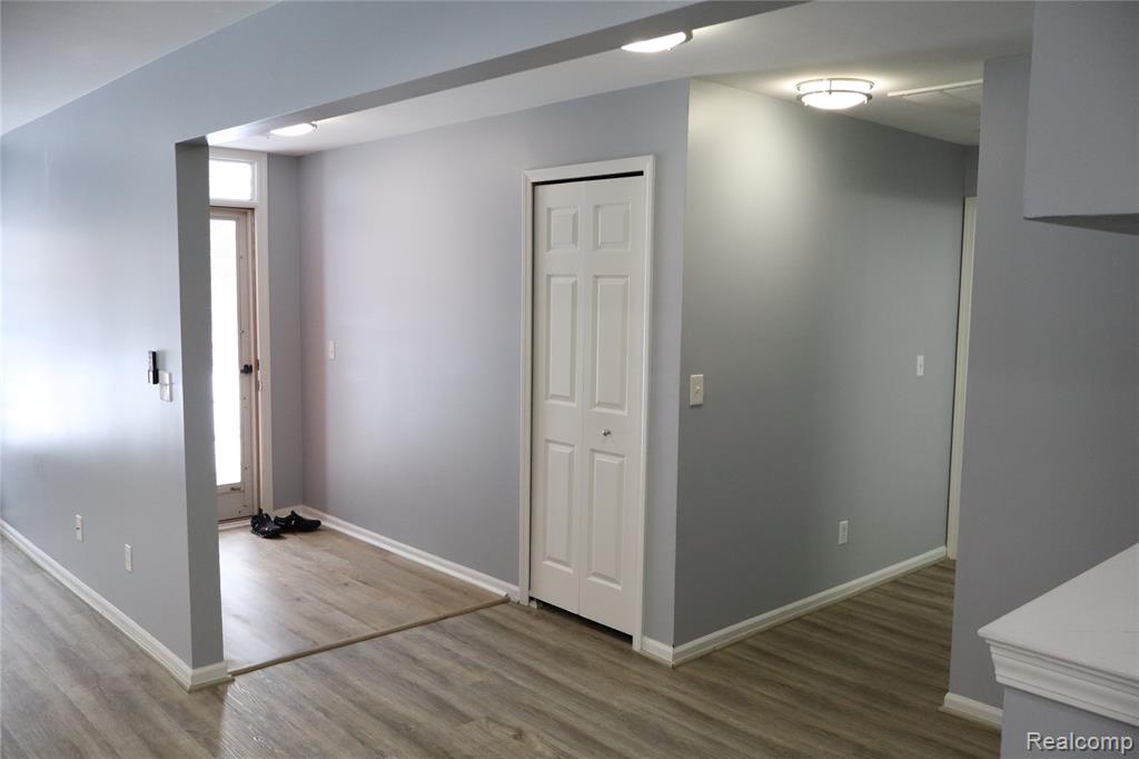 44843 MARIGOLD Drive, Sterling Heights, MI 48314 — Photo 4