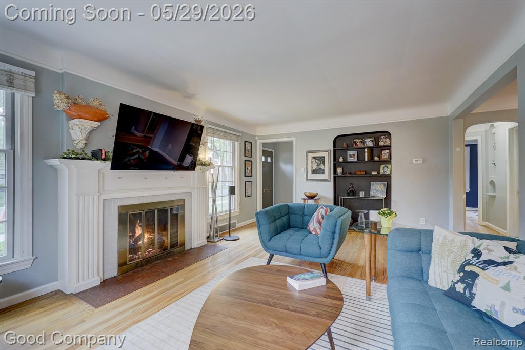 10074 Lincoln Drive, Huntington Woods, MI — Photo 9