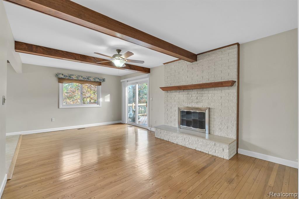 4248 WHITEBIRCH Drive, West Bloomfield, MI 48323 — Photo 22