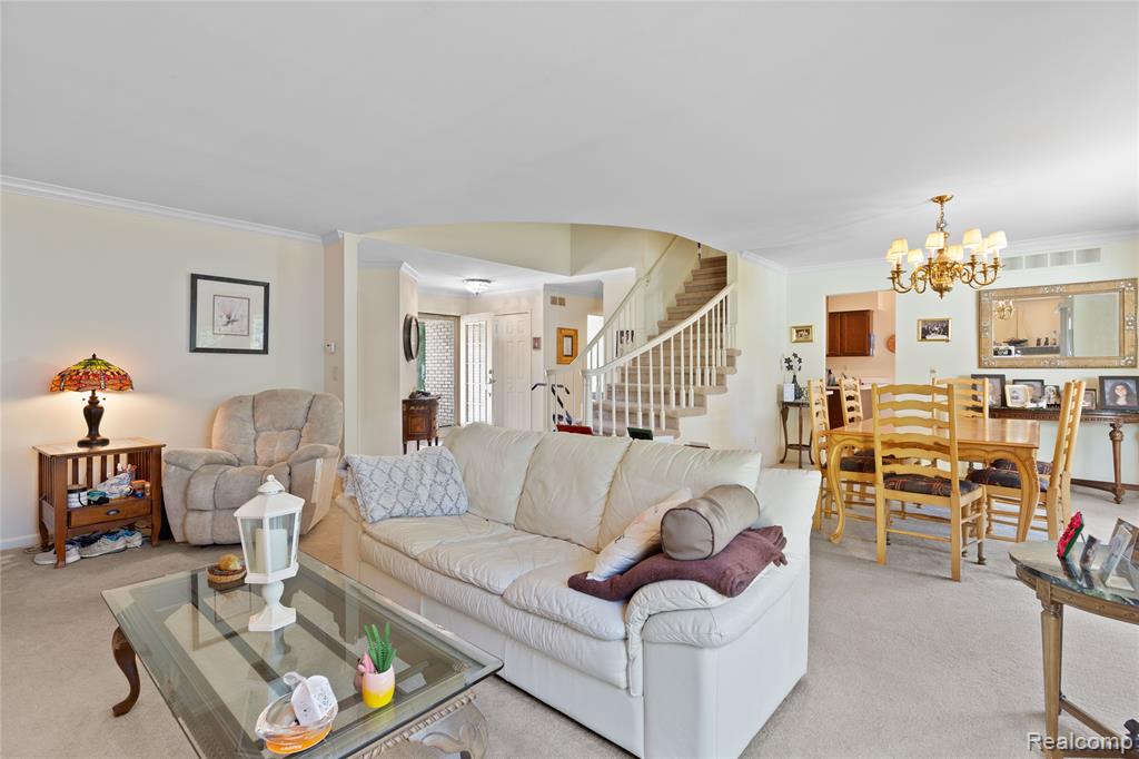 6579 Noble Road, West Bloomfield, MI — Photo 5
