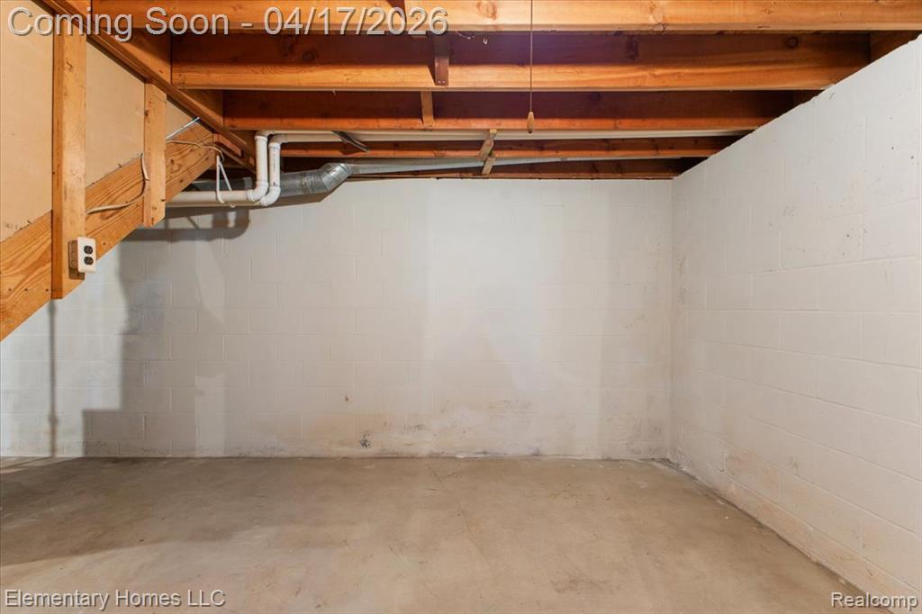 1650 Cove Road, Wales, MI — Photo 42