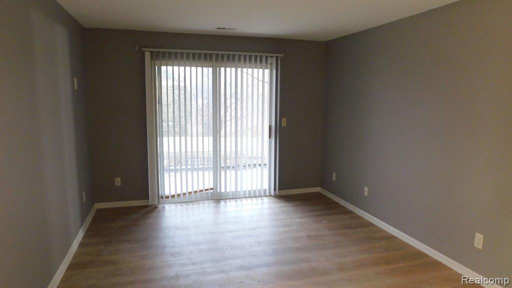 44762 MARIGOLD Drive, Sterling Heights, MI 48314 — Photo 15