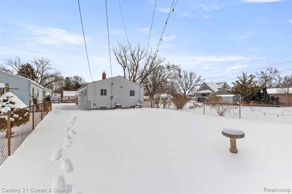4994 Campbell Street, Dearborn Heights, MI 48125 — Photo 33