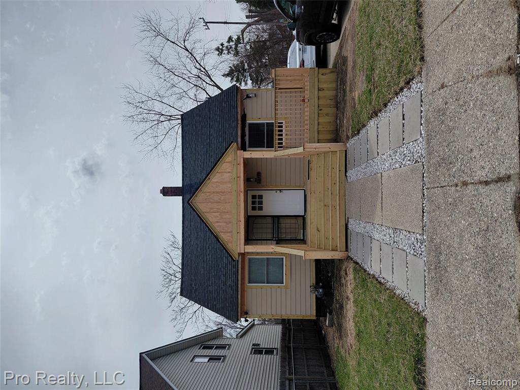13124 Flanders Street, Detroit, MI 48205 — front exterior