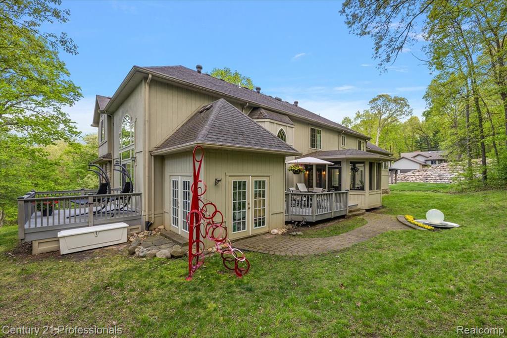 6705 College Park Drive, Clarkston, MI — Photo 11