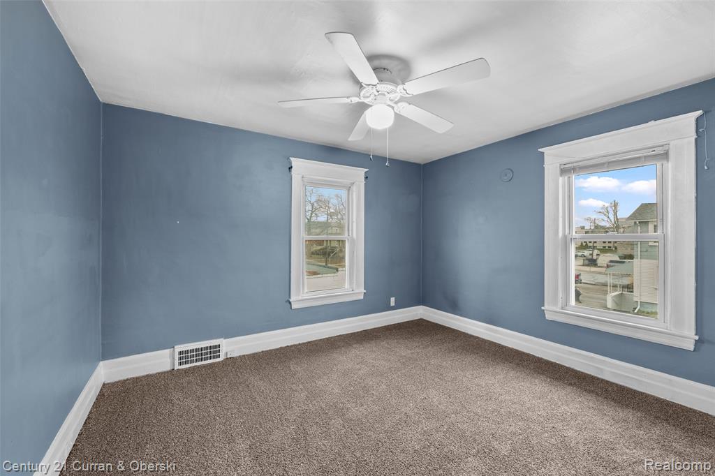 902 S Washington Avenue, Royal Oak, MI 48067 — Photo 12