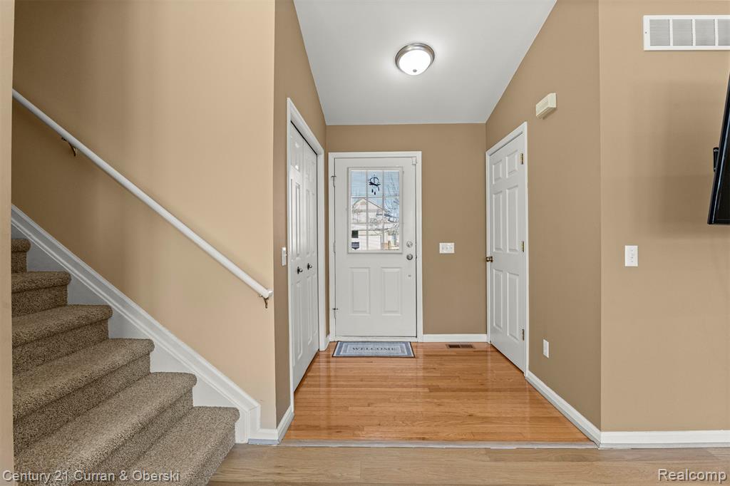 7164 Richmond Drive, Ypsilanti, MI 48197 — Photo 3