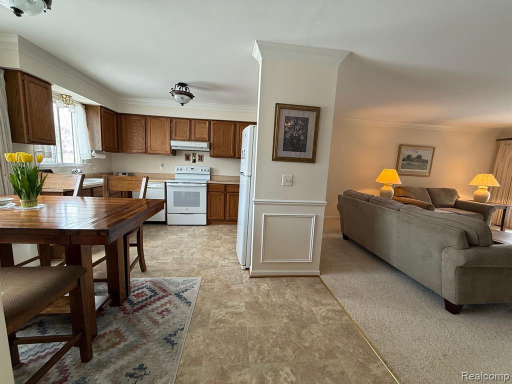 774 COUNTRY CLUB Drive, Saint Clair Shores, MI 48082 — Photo 5