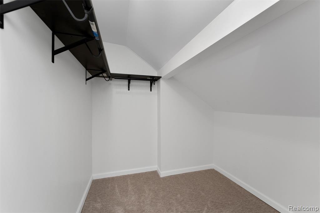 18943 Curtis Street, Detroit, MI 48219 — Photo 21