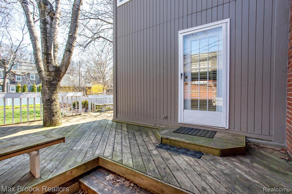 26614 Humber Street, Huntington Woods, MI — Photo 44