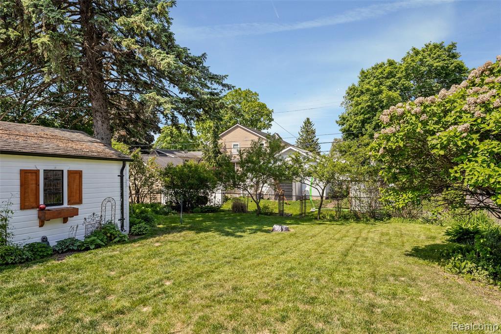 601 Pacific Street, Plymouth, MI 48170 — Photo 3