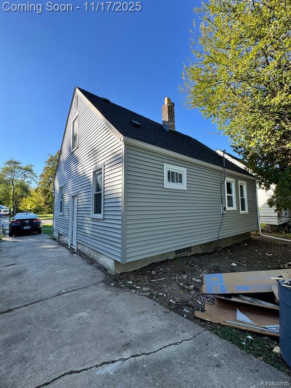 8100 Evergreen Avenue, Detroit, MI 48228 — Photo 2
