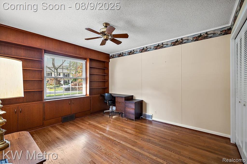 18241 Dunblaine Avenue, Beverly Hills, MI 48025 — Photo 24