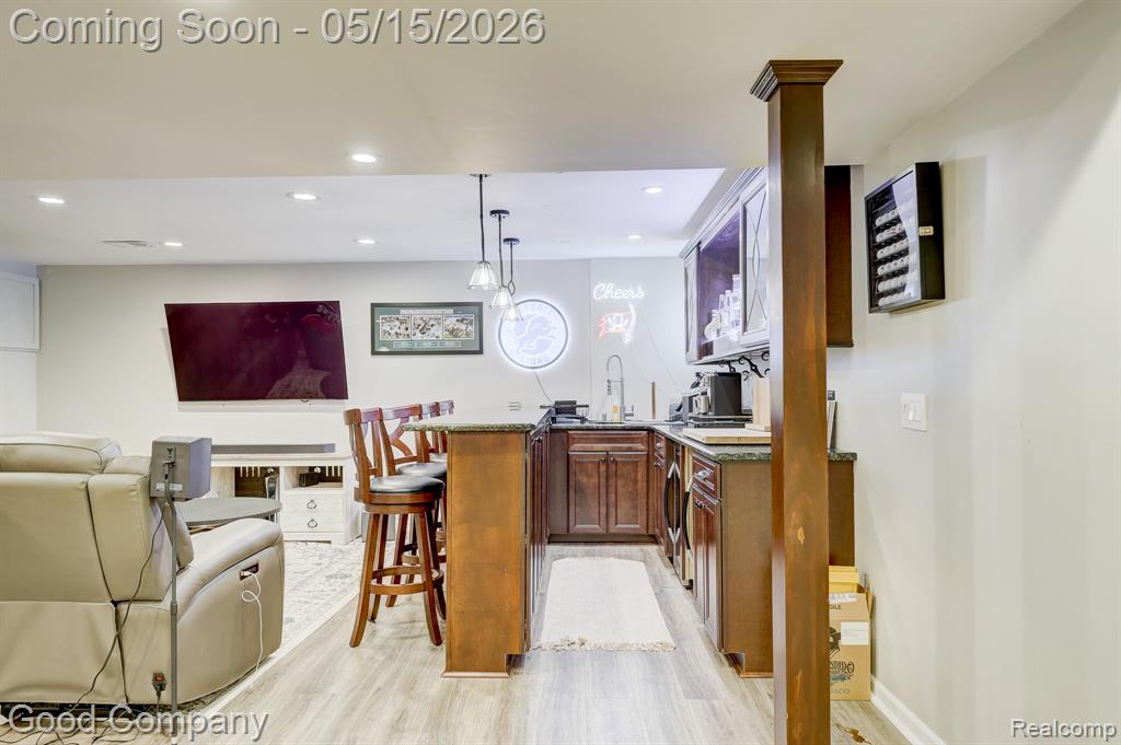 2370 Lansbury Drive, Waterford, MI 48329 — Photo 46