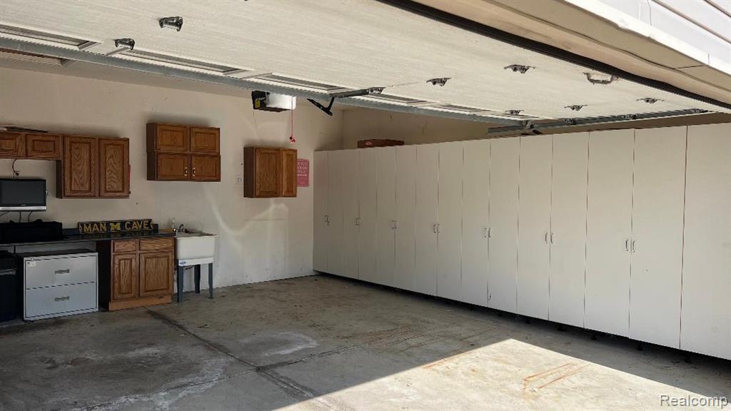 29049 Sugar Island Court, Gibraltar, MI — Photo 18