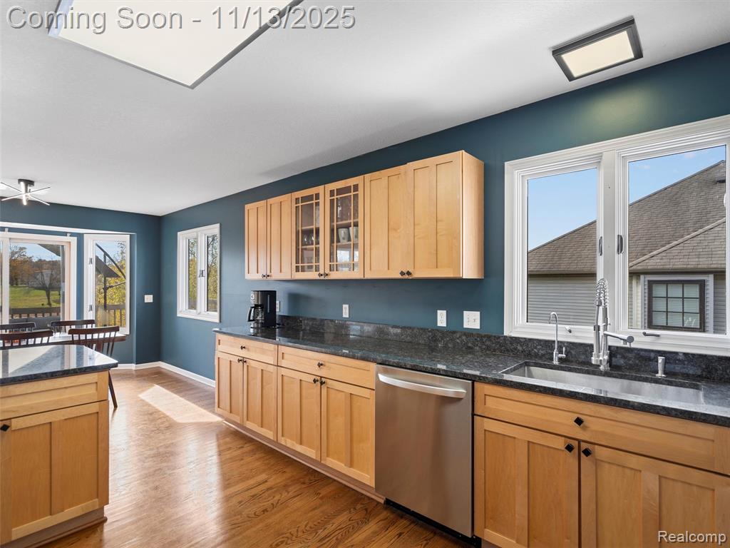 8249 Old Harbor, Grand Blanc, MI 48439 — Photo 15