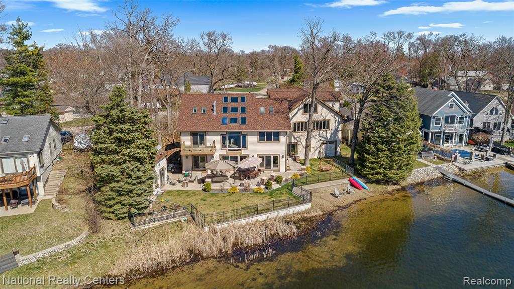 1100 Clearwater Boulevard, White Lake, MI — Photo 89