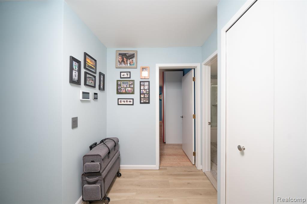 24729 SARAH FLYNN, Novi, MI — Photo 60