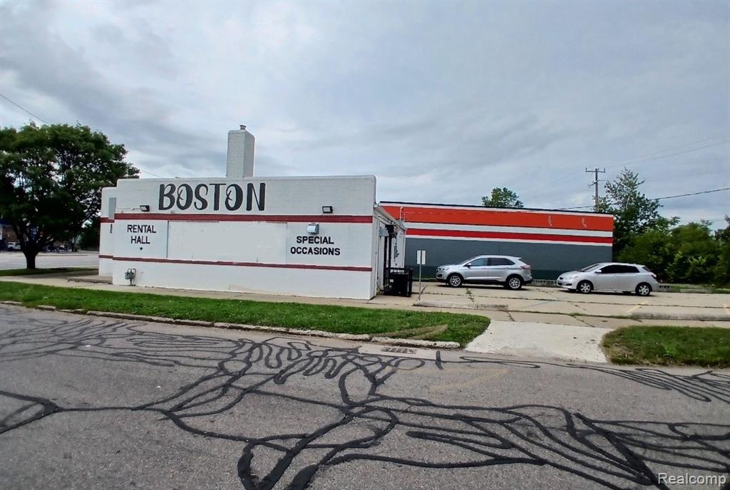 12645 Gratiot Avenue, Detroit, MI 48205