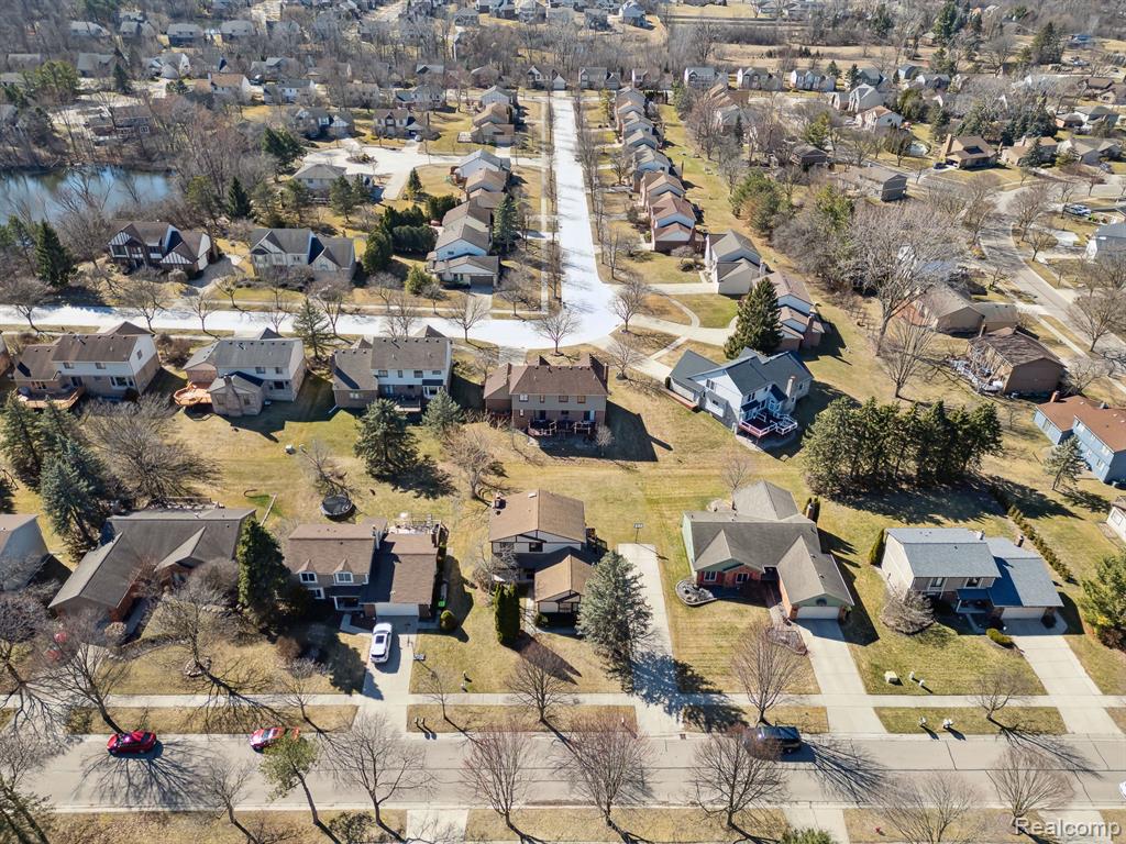 25567 BUCKMINSTER Drive, Novi, MI — Photo 47