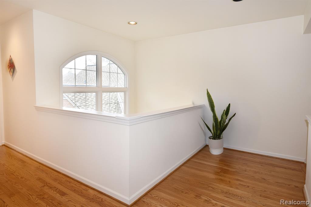 4074 Cranbrook Court, Bloomfield Hills, MI 48301 — Photo 23