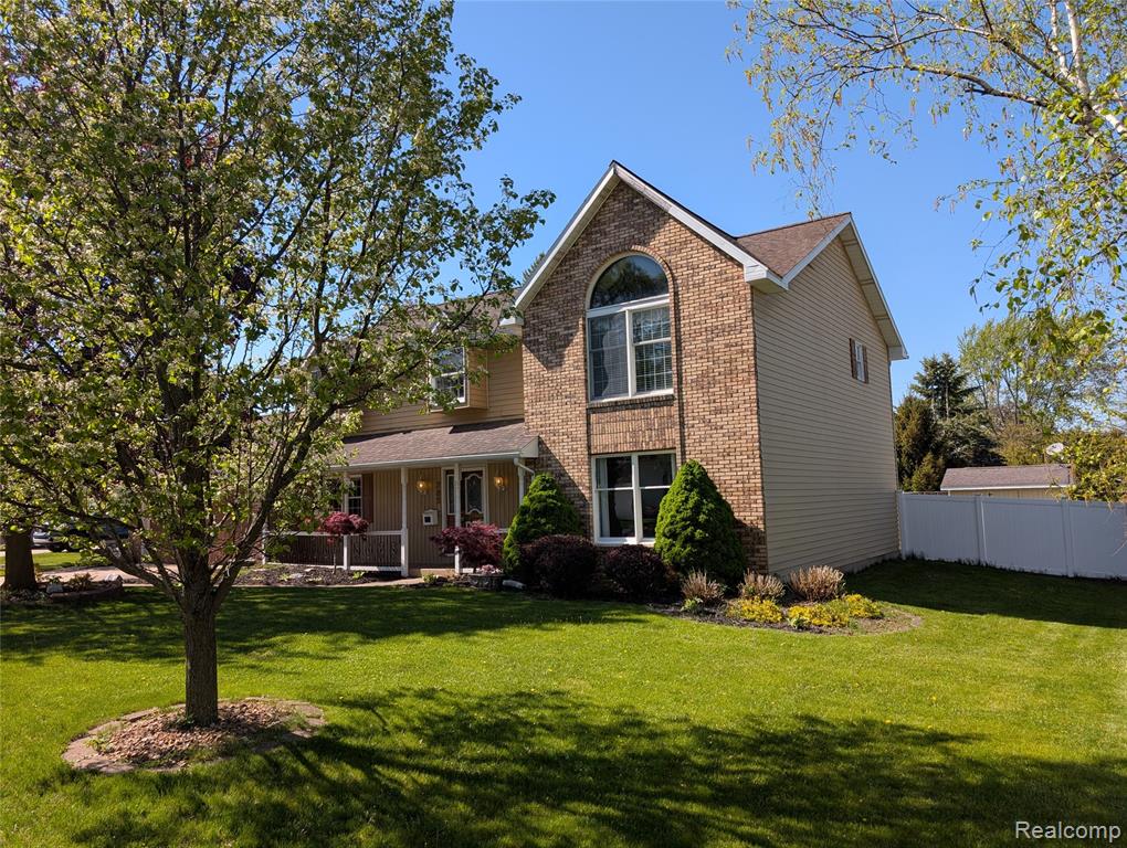 285 W Irwin Street, Bad Axe, MI 48413 — Photo 4