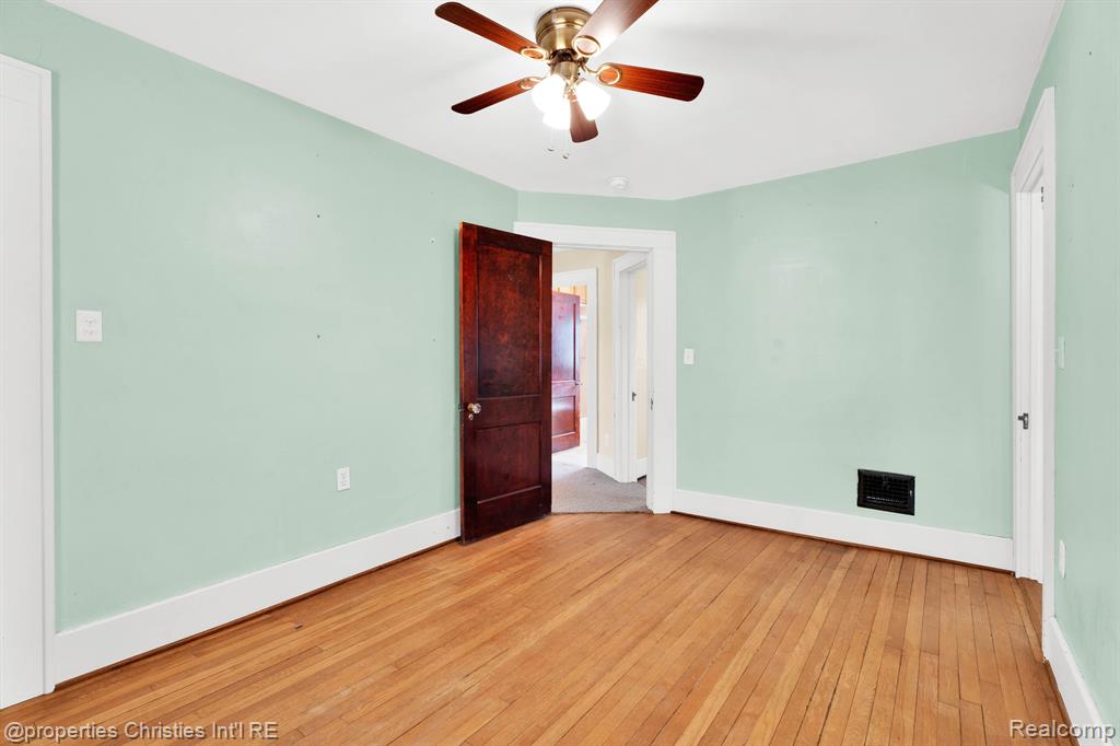 418 S Maple Avenue, Royal Oak, MI 48067 — Photo 22