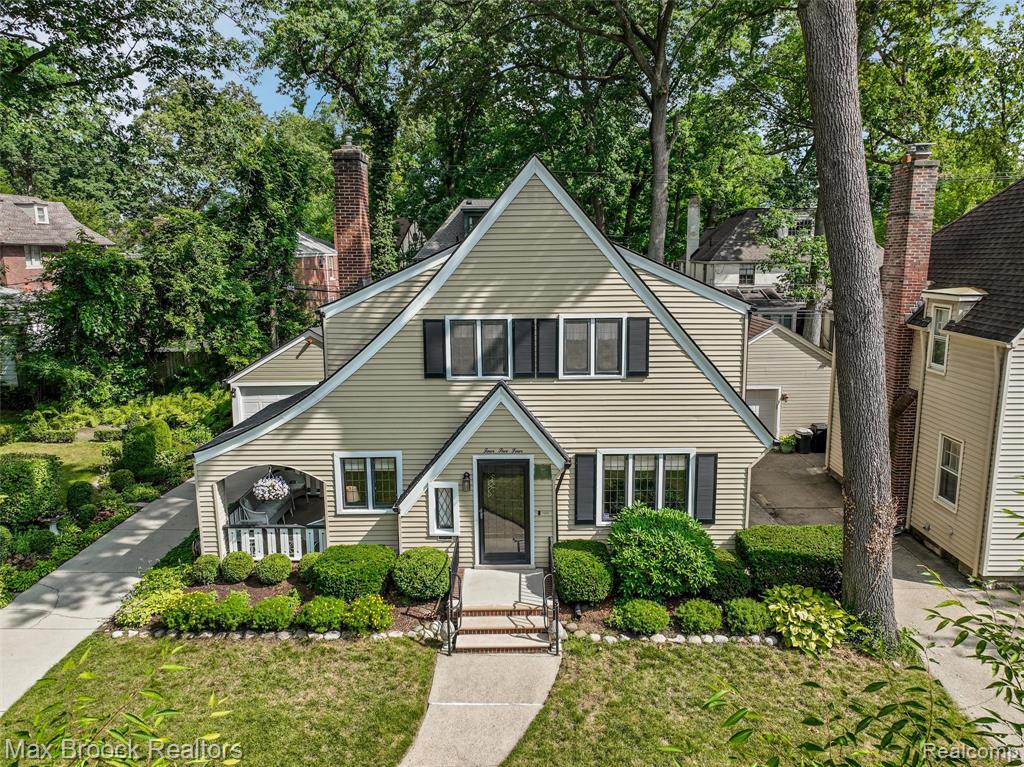 454 W Oakridge Street, Ferndale, MI 48220 — Photo 2