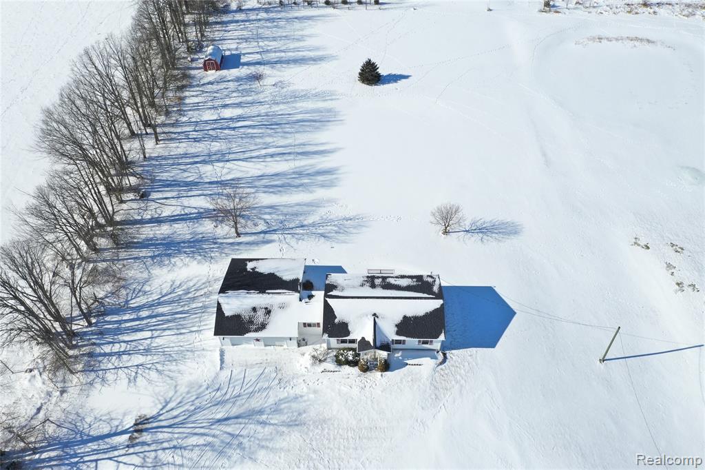 6941 Lake Pleasant Road, North Branch, MI 48461 — Photo 47