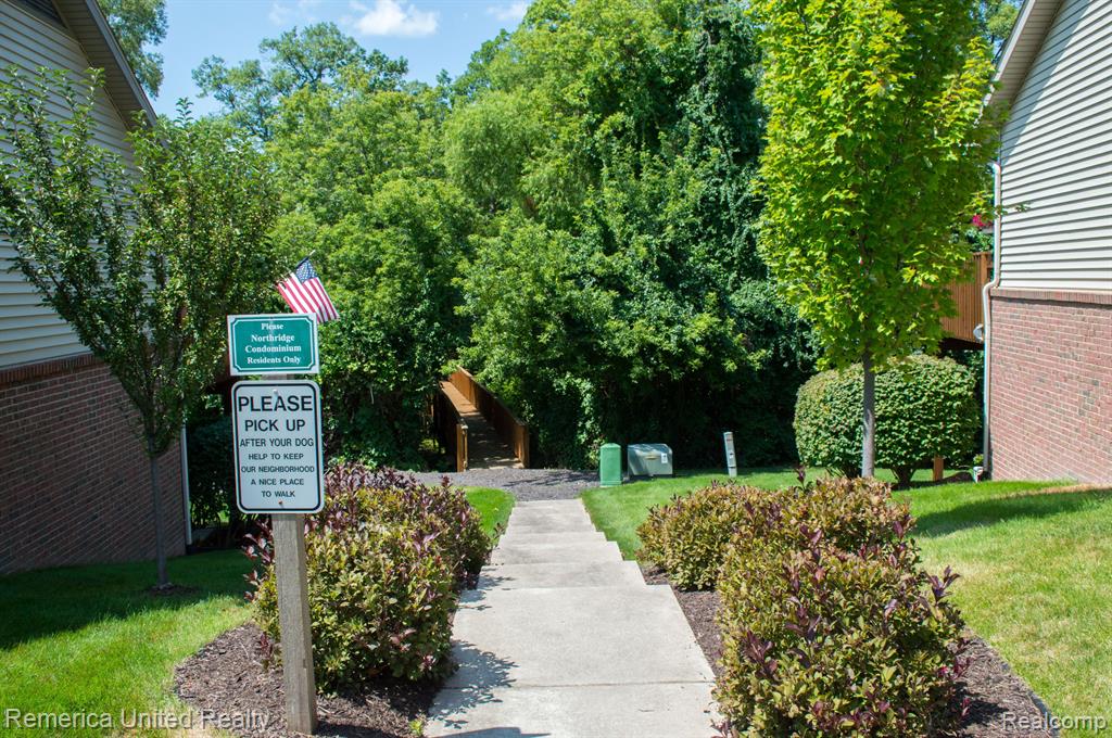 6240 Northridge Hills Drive, Brighton, MI 48116 — Photo 34
