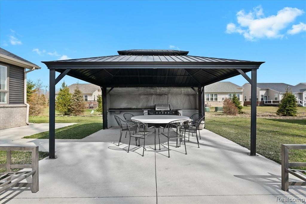 4075 BARR Road, Canton, MI 48188 — Photo 39