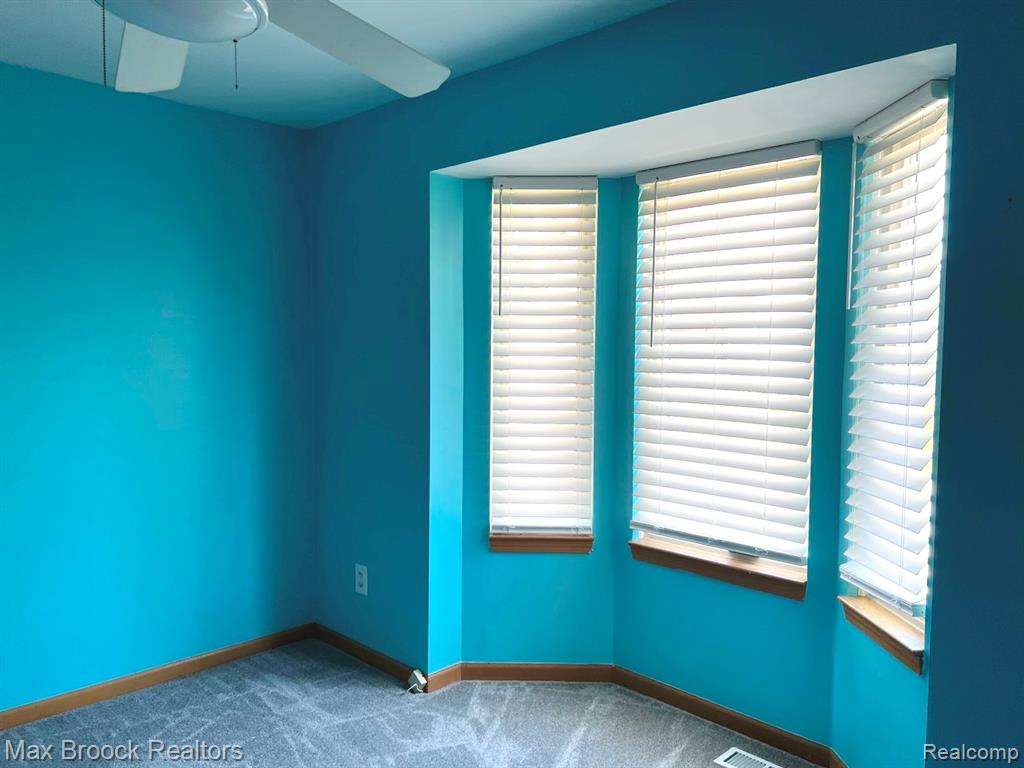 4062 Heatherwood Court, Warren, MI 48092 — Photo 20